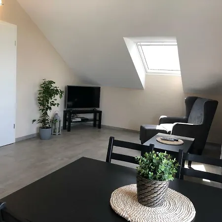 Ferienwohnung Steinmann - Am Eifelsteig - ブランケンハイム